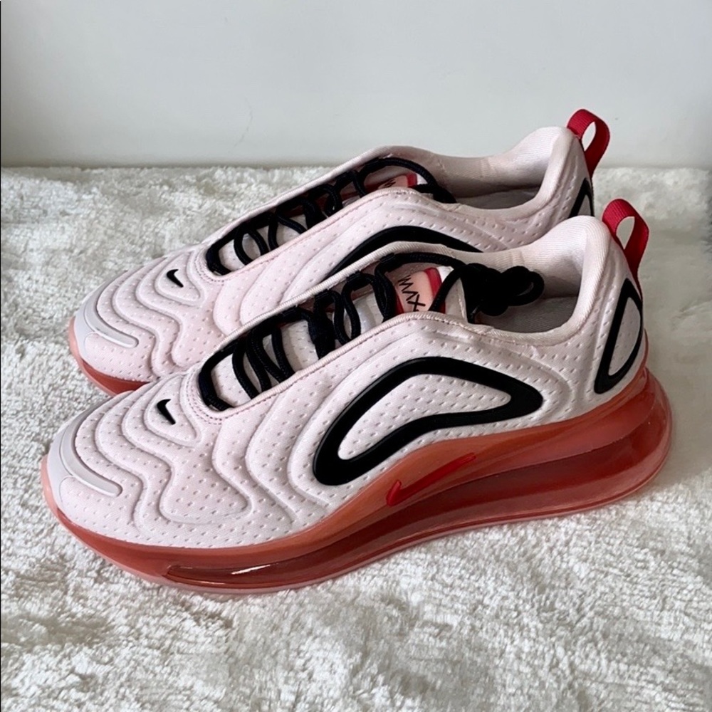 NEW Nike Air Max 720  Women's Light Soft Pink Coral Stardust